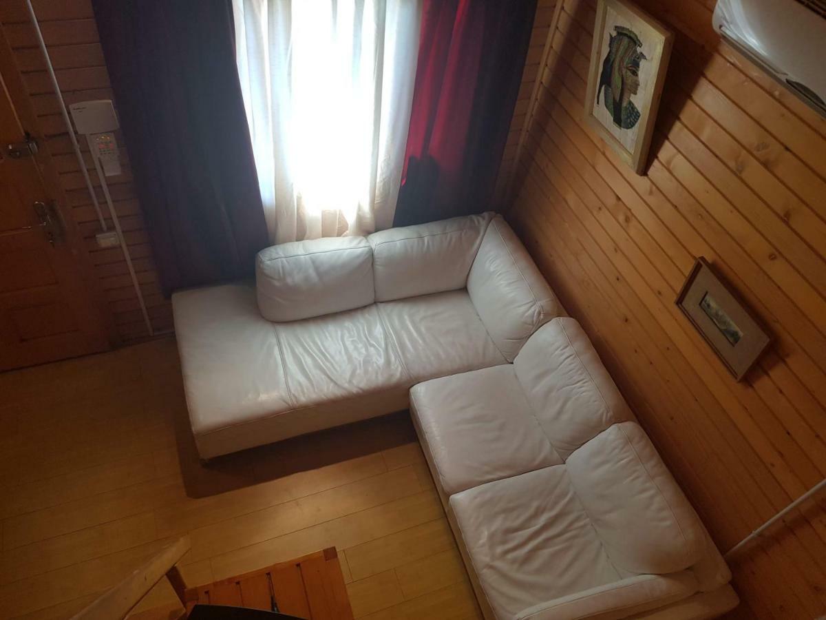 Отель Colt De Rai Корбу Экстерьер фото